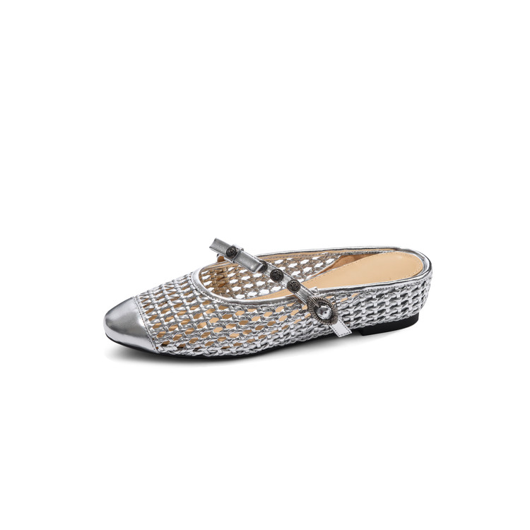 Hollow Open-Toe Sandals for Women - Breathable Bowknot Half Slippers, Fashionable and Versatile Summer Footwear Hollow Open-Toe Sandals for Women - Breathable Bowknot Half Slippers, Fashionable and Versatile Summer Footwear