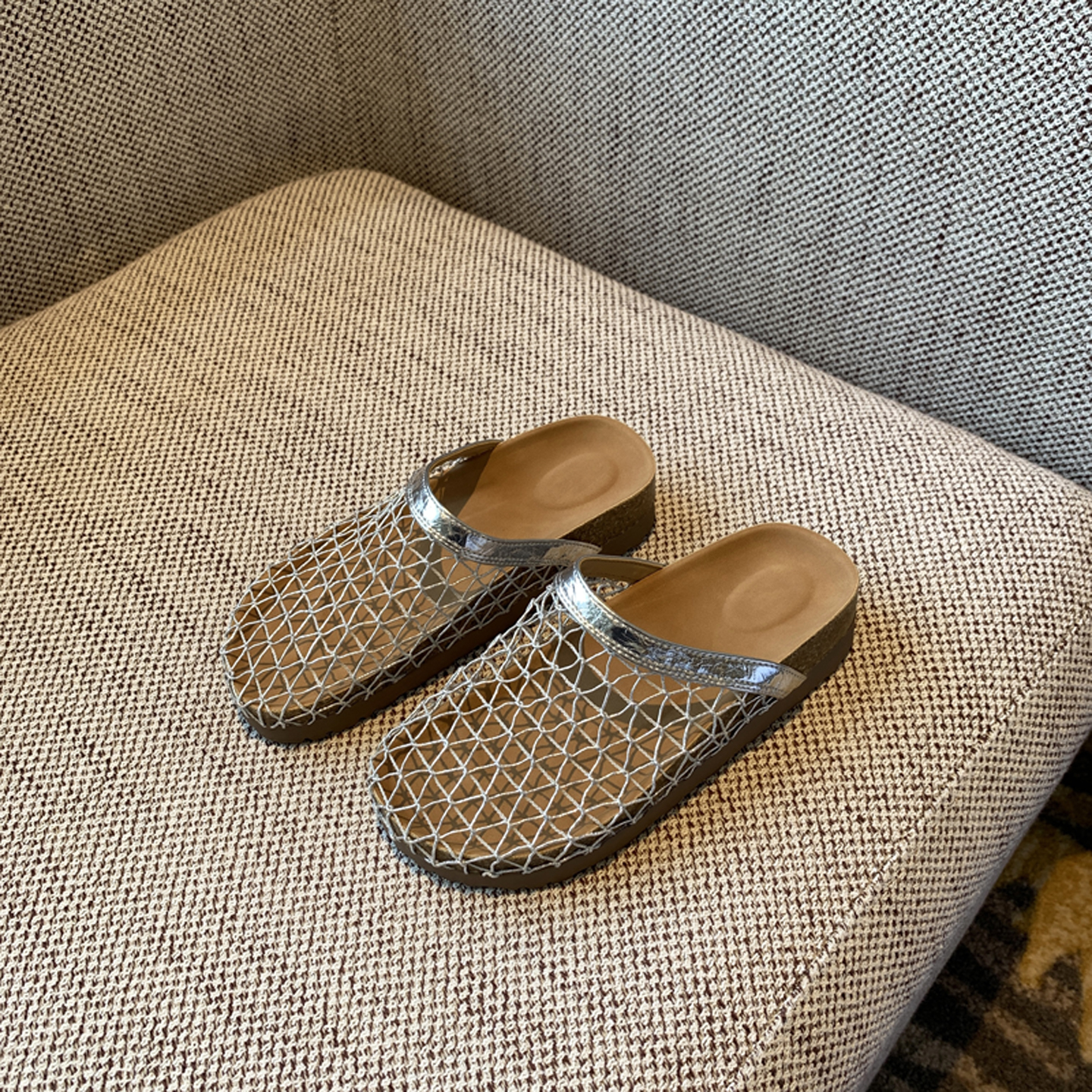 Hollow Thick-Soled Slip-On Sandals for Women - Fishing Net Bag Head, Summer 2025 Outdoor Style Hollow Thick-Soled Slip-On Sandals for Women - Fishing Net Bag Head, Summer 2025 Outdoor Style