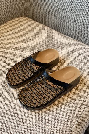 Hollow Thick-Soled Slip-On Sandals for Women - Fishing Net Bag Head, Summer 2025 Outdoor Style