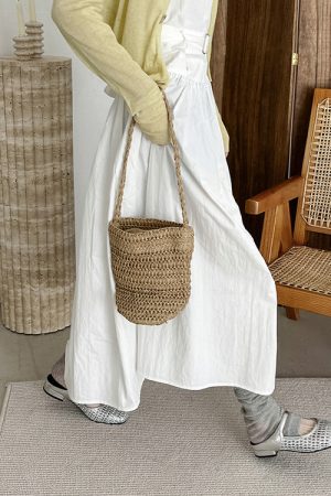 Hollow Woven One-Strap Low-Heeled Sandals for Women - Trendy Open-Toe Slippers in Italian Style, Perfect for Casual Outfits