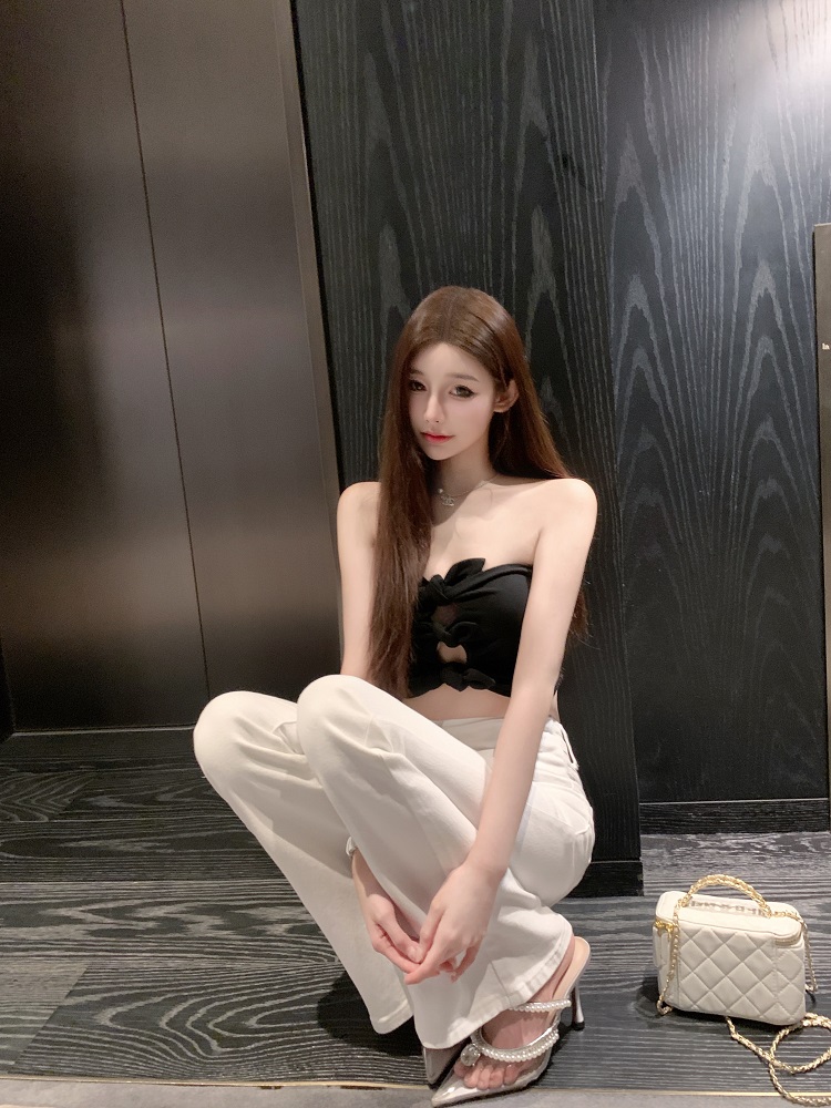 Hollowed-Out Slim Short Vest Top - Trendy Y2K Style Sleeveless Crop Top for Women Hollowed-Out Slim Short Vest Top - Trendy Y2K Style Sleeveless Crop Top for Women