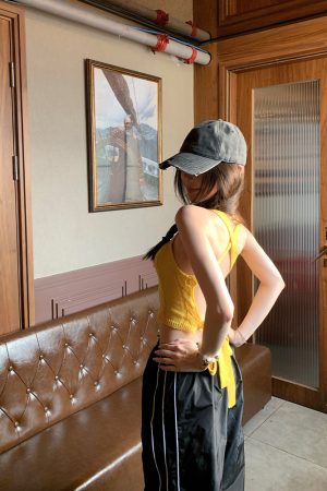 Ice Green Sleeveless Knitted Crop Top for Women - Summer Bubble Design, Short & Sexy Fashion Essential