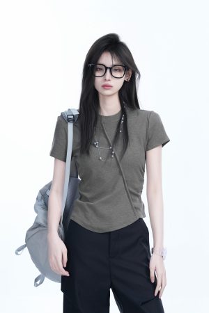 Irregular Pleated Slim Fit Short-Sleeved T-Shirt for Women - Trendy Casual Style