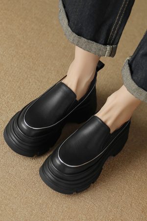 Italian-Style 8cm Soft Sole Genuine Leather Casual Thick-Soled Shoes for Ultimate Comfort