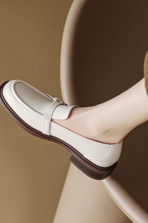 Italian-Style Genuine Leather Round-Toe Loafers for Women - 3 cm Soft-Soled Retro Comfortable Shoes