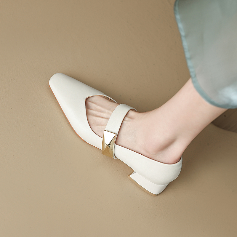 Italian-Style Genuine Leather Square Toe Flats for Women - Comfortable 3 cm Mid-Heel Soft Sole Shoes, Versatile Fashion Footwear Italian-Style Genuine Leather Square Toe Flats for Women - Comfortable 3 cm Mid-Heel Soft Sole Shoes, Versatile Fashion Footwear