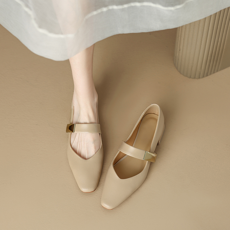 Italian-Style Genuine Leather Square Toe Flats for Women - Comfortable 3 cm Mid-Heel Soft Sole Shoes, Versatile Fashion Footwear Italian-Style Genuine Leather Square Toe Flats for Women - Comfortable 3 cm Mid-Heel Soft Sole Shoes, Versatile Fashion Footwear