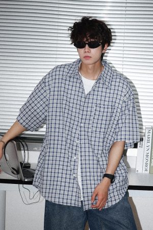 Japanese Retro Checkered Short Sleeve Shirt for Men and Women - Summer BF Style, Casual Loose Fit, Versatile Half-Sleeve Top