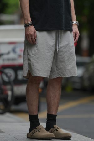 Japanese Retro Lightweight Quick-Dry Sports Shorts for Men and Women, Breathable Loose Casual Beach Five-Point Pants