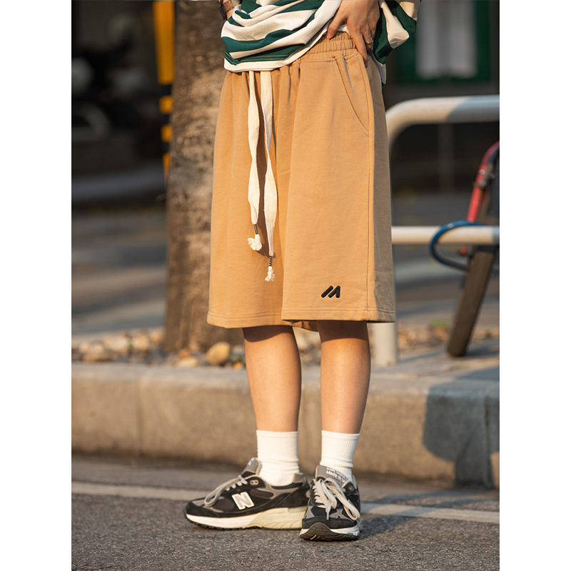 Japanese Retro Loose Five-Point Shorts for Men and Women - Casual Hong Kong Style Summer Shorts Japanese Retro Loose Five-Point Shorts for Men and Women - Casual Hong Kong Style Summer Shorts