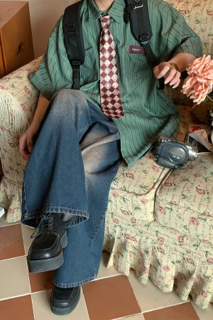 Japanese Retro Vertical Striped Loose Short Sleeve Shirt - 2024 Summer Trendy Minimalist Style for Casual Wear