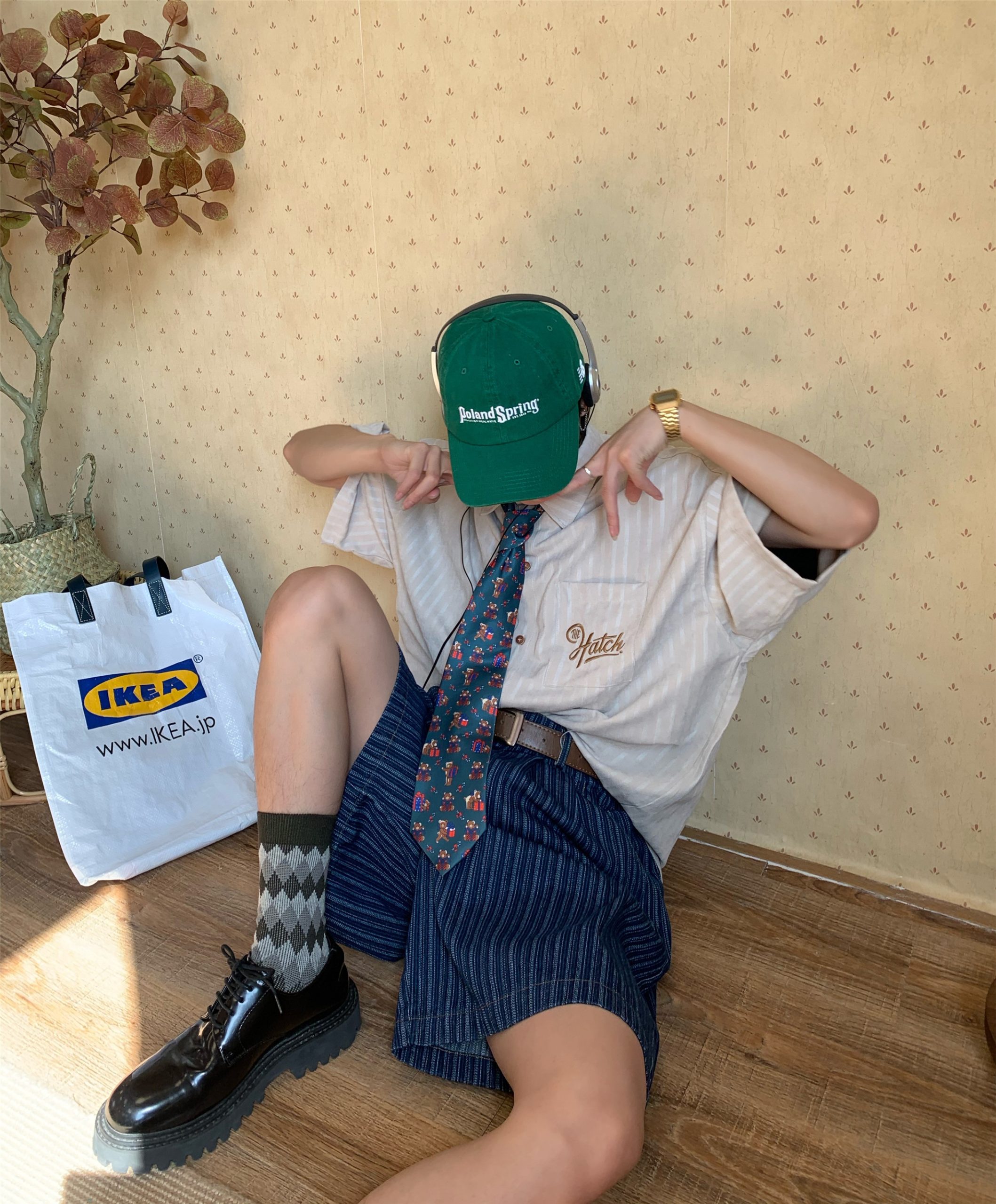 Japanese Retro Vertical Striped Short Sleeve Shirt for Summer - Versatile Hong Kong Style Couple's Half Sleeve Lazy Shirt Japanese Retro Vertical Striped Short Sleeve Shirt for Summer - Versatile Hong Kong Style Couple's Half Sleeve Lazy Shirt