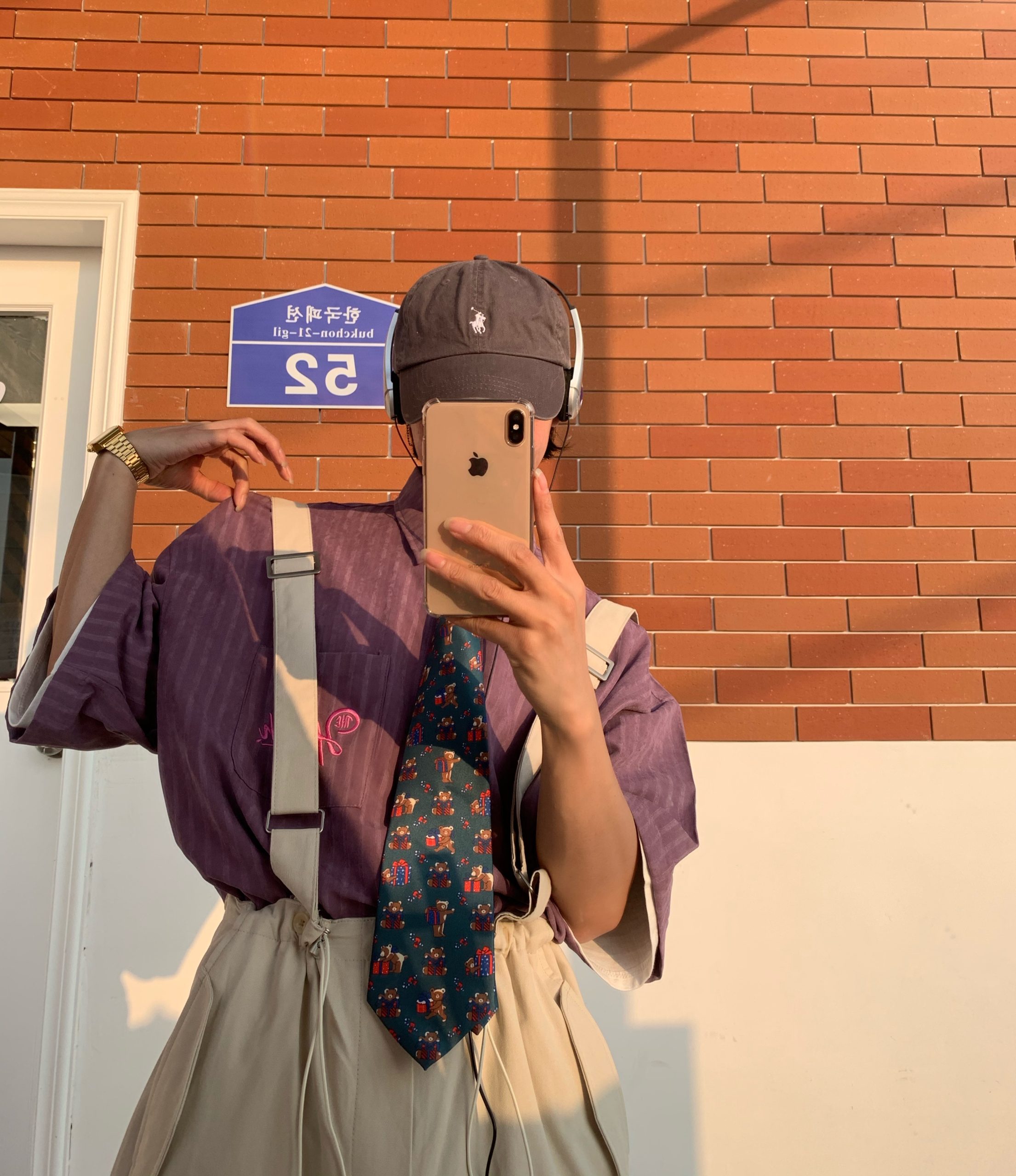 Japanese Retro Vertical Striped Short Sleeve Shirt for Summer - Versatile Hong Kong Style Couple's Half Sleeve Lazy Shirt Japanese Retro Vertical Striped Short Sleeve Shirt for Summer - Versatile Hong Kong Style Couple's Half Sleeve Lazy Shirt