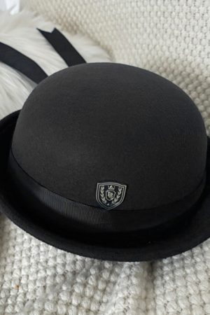 Japanese School Style Woolen Uniform Hat for Couples - College-Inspired Dumpling Gift Cap for Kindergarten and Casual Wear