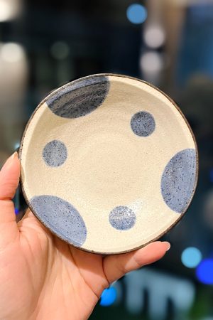 Japanese-Style 4.5-Inch Ceramic Sushi Plate - Retro Distressed Coarse Pottery for Dipping Sauce, Seasoning, and Hot Pot