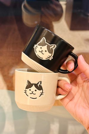 Japanese-Style Cute Cat Coffee Mug, Retro Ceramic Drinking Cup for Home, Ideal Oatmeal Mug for Girls