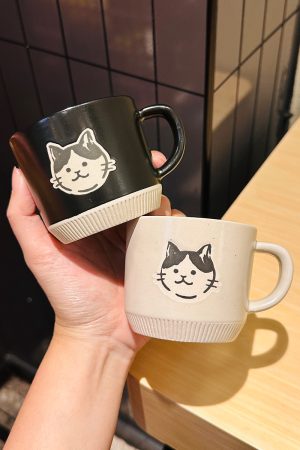 Japanese-Style Cute Cat Coffee Mug, Retro Ceramic Drinking Cup for Home, Ideal Oatmeal Mug for Girls