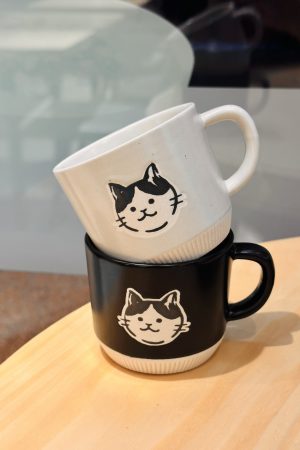 Japanese-Style Cute Cat Coffee Mug, Retro Ceramic Drinking Cup for Home, Ideal Oatmeal Mug for Girls