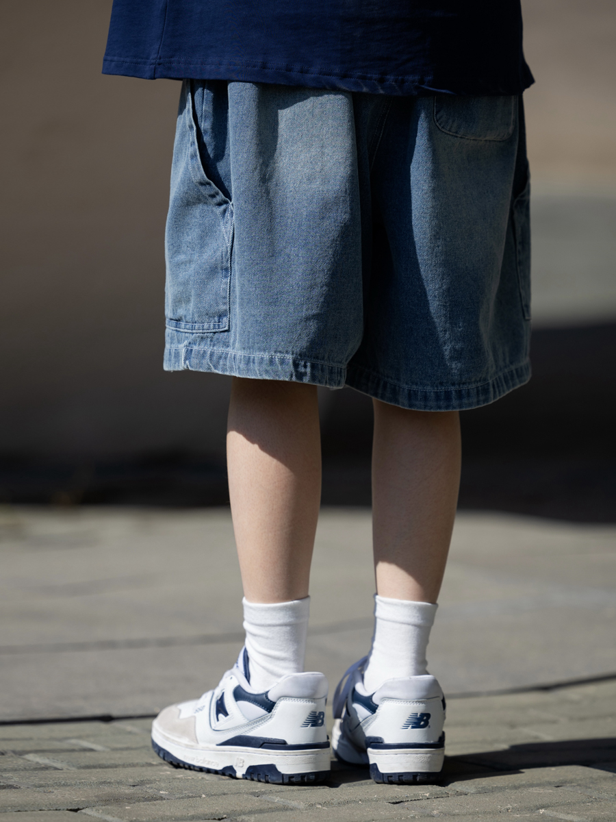 Japanese-Style Loose Denim Shorts for Men with Big Pockets - Summer City Boy Five-Point Casual Fashion Japanese-Style Loose Denim Shorts for Men with Big Pockets - Summer City Boy Five-Point Casual Fashion