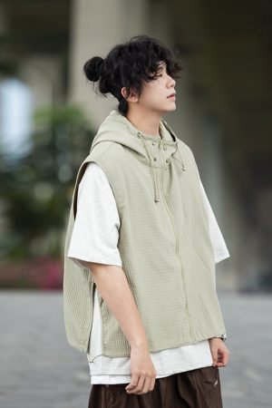 Japanese-Style Loose-Fitting Hooded Vest for Men - Casual Sleeveless Coat, Thin and Versatile for Y2K Fashion