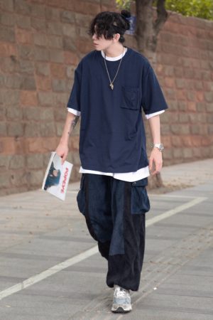 Japanese-Style Minimalist Heavyweight 250g Solid Color Short-Sleeve Men's T-Shirt - Loose Fit, Versatile Pure Cotton, Casual Wear