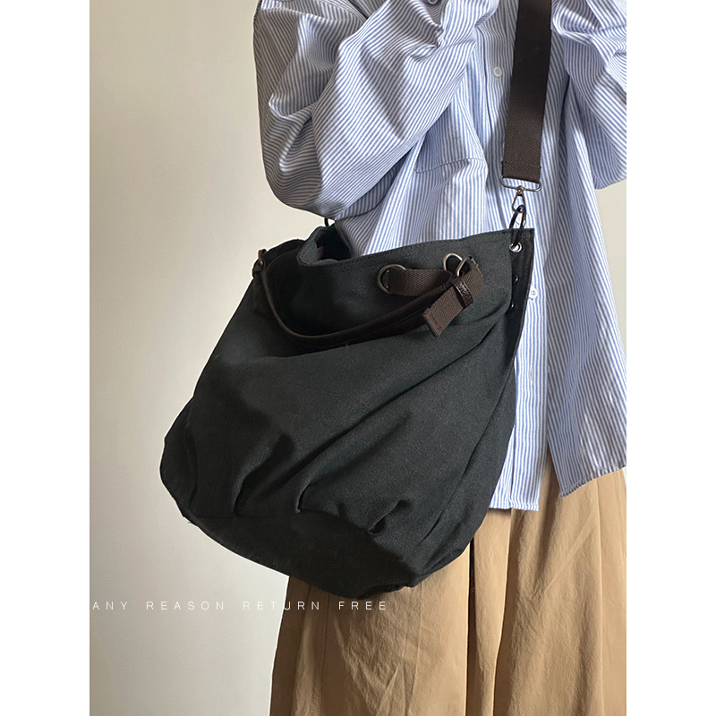 Japanese-Style Retro Canvas Bag - Large Capacity Multifunctional Shoulder Crossbody Tote for Students and Commuters Japanese-Style Retro Canvas Bag - Large Capacity Multifunctional Shoulder Crossbody Tote for Students and Commuters