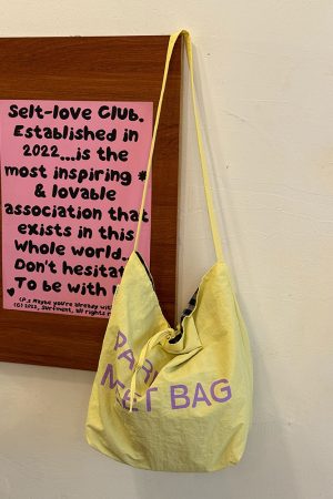 Japanese-Style Retro Double-Sided Color-Block Canvas Tote Bag - Large Capacity Commuter Shoulder Crossbody Bag for Students