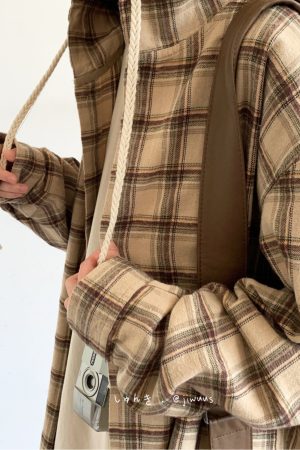 Japanese-Style Retro Plaid Hooded Long Sleeve Shirt for Men and Women - Casual College Trendy Jacket for Spring and Autumn