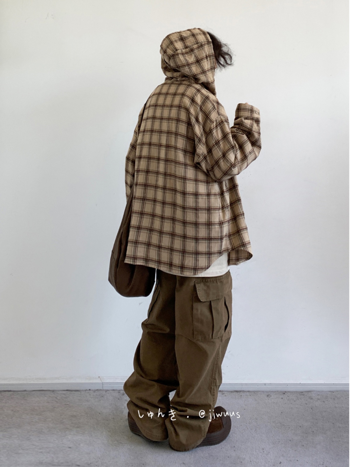 Japanese-Style Retro Plaid Hooded Long Sleeve Shirt for Men and Women - Casual College Trendy Jacket for Spring and Autumn Japanese-Style Retro Plaid Hooded Long Sleeve Shirt for Men and Women - Casual College Trendy Jacket for Spring and Autumn