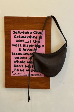 Japanese-Style Retro Soft Leather Horn Bag for Women, Niche Lazy Dumpling Shoulder Crossbody Bag with Large Capacity