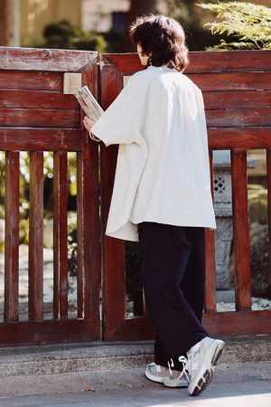 Japanese Style Retro Street Fashion Short Sleeve Shirt for Men & Women with Patch Pockets - Loose Fit Workwear Top