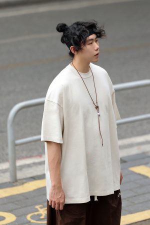 Japanese-Style Small Collar Short-Sleeve T-Shirt for Men - Casual Retro Tee with Hole Design, Loose Fit for Y2K and 90s Vibes