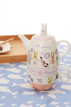 Japanese-Style Sugar Rabbit Ceramic Teapot Set with 2 Teacups and Filter - Cute Afternoon Tea Set for Two, Kids and Parents Tea Service