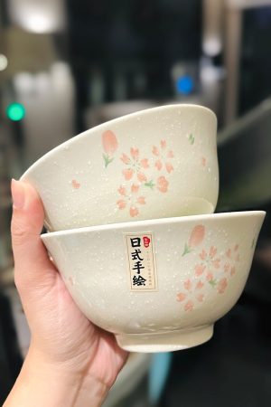 Japanese-Style Underglaze Ceramic Rice Bowl, 5-Inch Aesthetic Dining Bowl for High-End Home Use