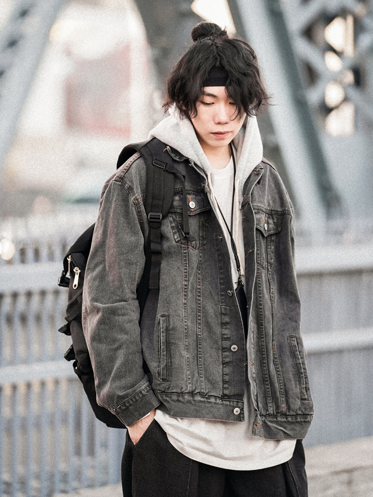 Japanese-Style Women's Hooded Denim Jacket - Loose Casual Spring Autumn Outerwear for Couples, Unisex Fashionable Layering Piece Japanese-Style Women's Hooded Denim Jacket - Loose Casual Spring Autumn Outerwear for Couples, Unisex Fashionable Layering Piece