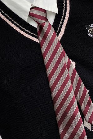 JK Uniform Pudding Bear Set - Plaid Skirt, DK Striped Tie, Decorative Bow Tie, Japanese Style, Cute Girls' College Outfit