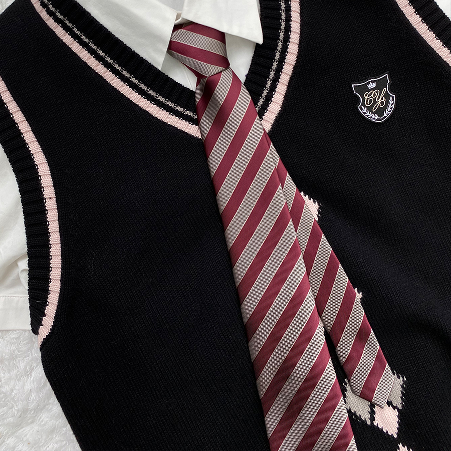 JK Uniform Pudding Bear Set - Plaid Skirt, DK Striped Tie, Decorative Bow Tie, Japanese Style, Cute Girls' College Outfit JK Uniform Pudding Bear Set - Plaid Skirt, DK Striped Tie, Decorative Bow Tie, Japanese Style, Cute Girls' College Outfit