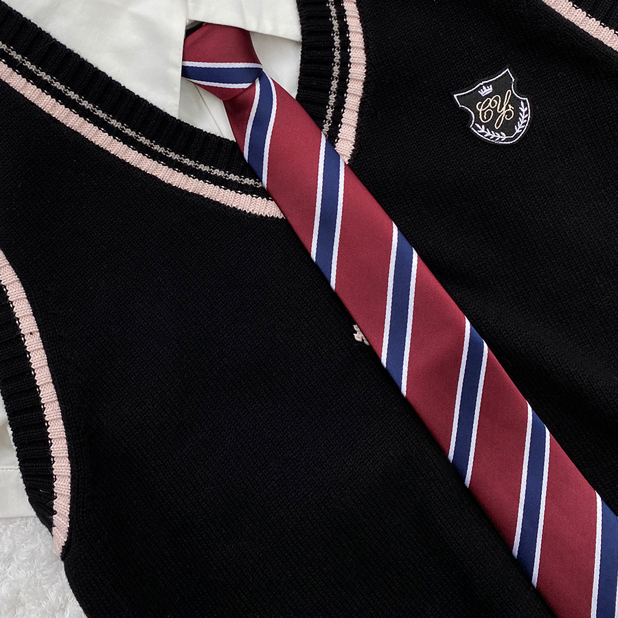 JK Uniform Pudding Bear Set - Plaid Skirt, DK Striped Tie, Decorative Bow Tie, Japanese Style, Cute Girls' College Outfit JK Uniform Pudding Bear Set - Plaid Skirt, DK Striped Tie, Decorative Bow Tie, Japanese Style, Cute Girls' College Outfit