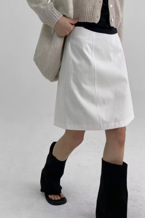 Khaki Midi Skirt for Women - Versatile Summer Bodycon Work Skirt, Professional Mid-Length Commuting Style, Chic Office Essential