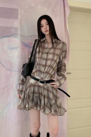 Khaki Plaid Collar Loose Ruffled Short Dress with Pleated Skirt - Trendy Niche Style for Summer 90s Fashion