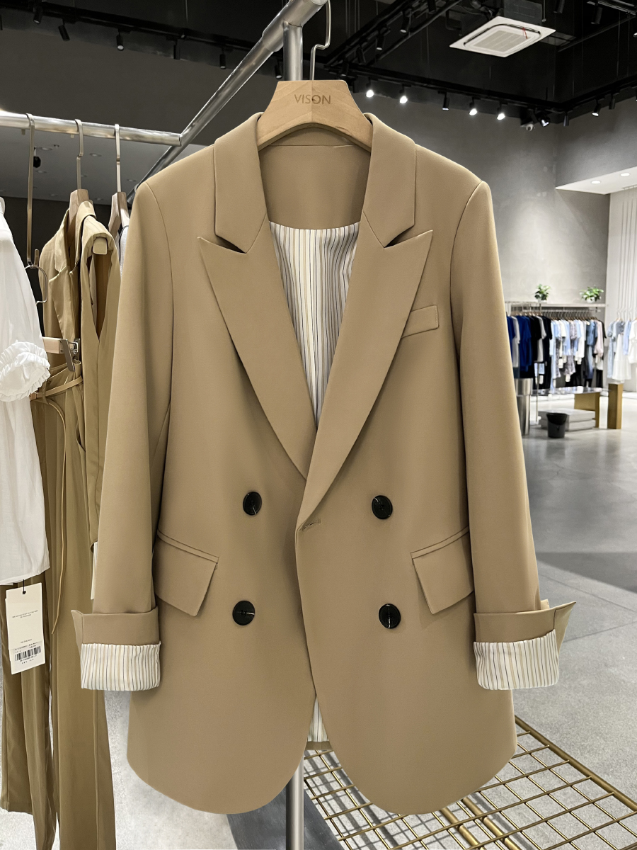 Khaki Women's Blazer Jacket - High-End British College Style for Spring and Autumn 2025, Trendy Small Suit Jacket Khaki Women's Blazer Jacket - High-End British College Style for Spring and Autumn 2025, Trendy Small Suit Jacket