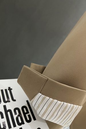 Khaki Women's Blazer Jacket - High-End British College Style for Spring and Autumn 2025, Trendy Small Suit Jacket