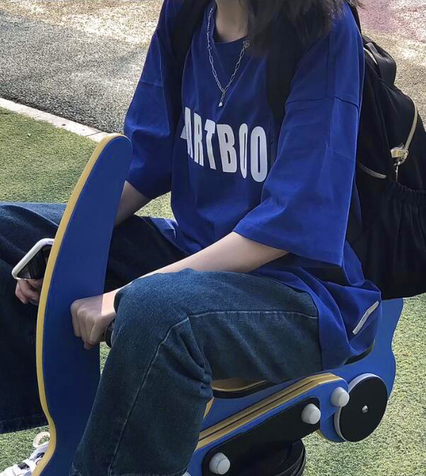 Klein Blue Oversized Short-Sleeve T-Shirt for Women - Summer Pure Cotton Top with Trendy Letter Design for Middle & High School Students Klein Blue Oversized Short-Sleeve T-Shirt for Women - Summer Pure Cotton Top with Trendy Letter Design for Middle & High School Students