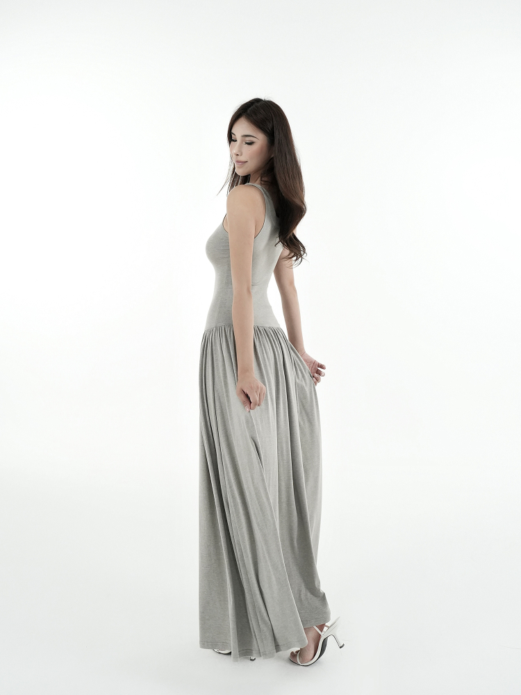 Knitted Elastic Strap Dress - Long Skirt, Boho Chic Style, Perfect for Summer, Casual and Elegant Fashion Knitted Elastic Strap Dress - Long Skirt, Boho Chic Style, Perfect for Summer, Casual and Elegant Fashion