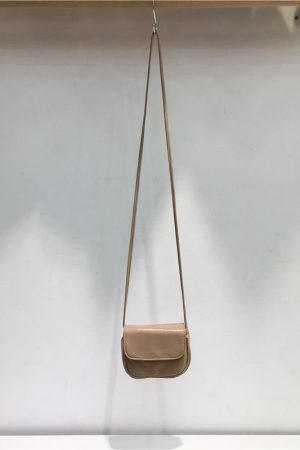 Korean Retro Mini Shoulder Crossbody Bag - Cute Small Square Design for Summer 2024, Fashionable Red Style