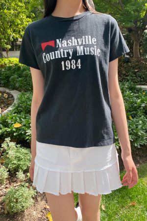 Korean Retro Sports Digital Print Fitted Cotton Top â€“ Short Sleeve Slim Fit for a Stylish Instagram Look