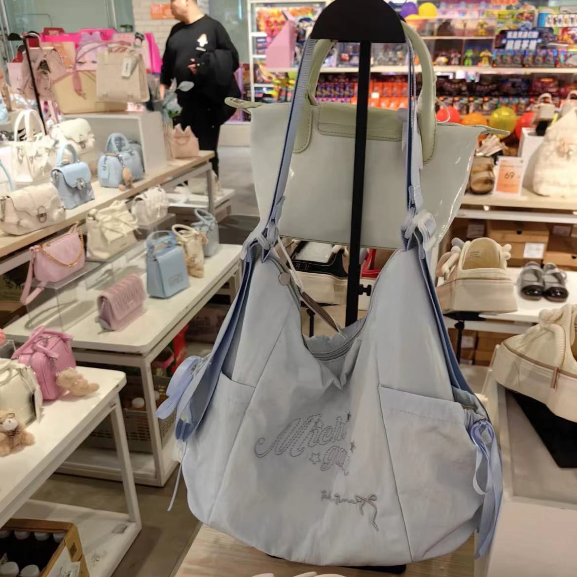 Korean Style 2025 Summer Sweet Underarm Tote Bag with Lettering, Large Capacity Versatile Shoulder Handbag for Everyday Use Korean Style 2025 Summer Sweet Underarm Tote Bag with Lettering, Large Capacity Versatile Shoulder Handbag for Everyday Use