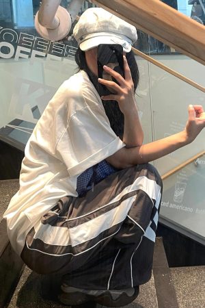 Korean Style Ballet Dancer Print Short Sleeve T-Shirt - Casual, Comfortable, Loose Fit, Summer Essential in Pure Cotton