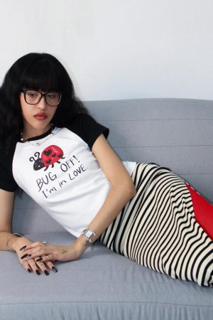 Korean Style Beetle Cartoon Print Color-Blocking Short-Sleeve Slim-Fit High-Stretch Cotton T-Shirt for Trendy Casual Wear