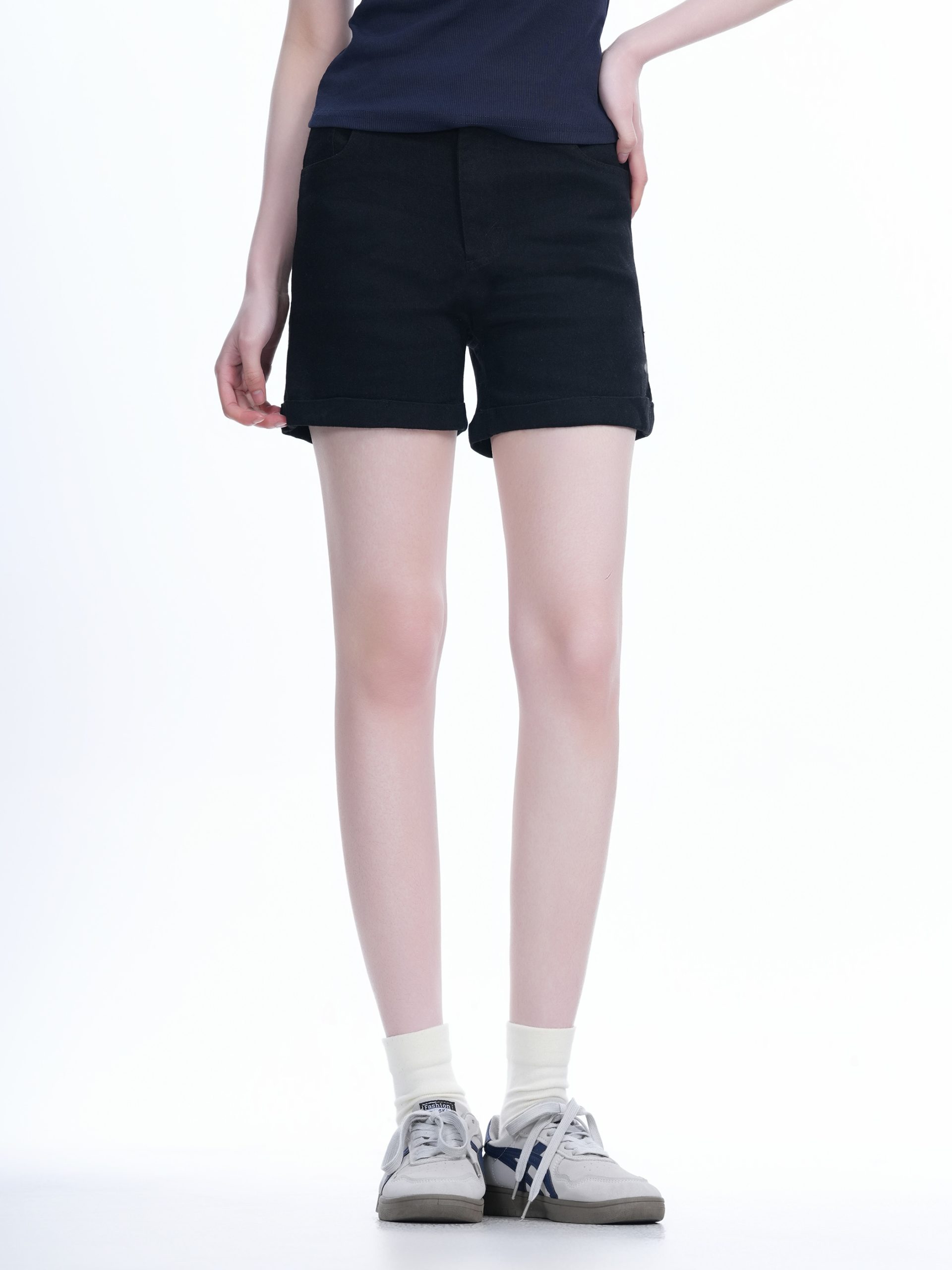 Korean Style Black High-Waisted Ultra-Short Denim Shorts for Women - Slimming Summer Elastic Rolled-Edge Hot Pants Korean Style Black High-Waisted Ultra-Short Denim Shorts for Women - Slimming Summer Elastic Rolled-Edge Hot Pants